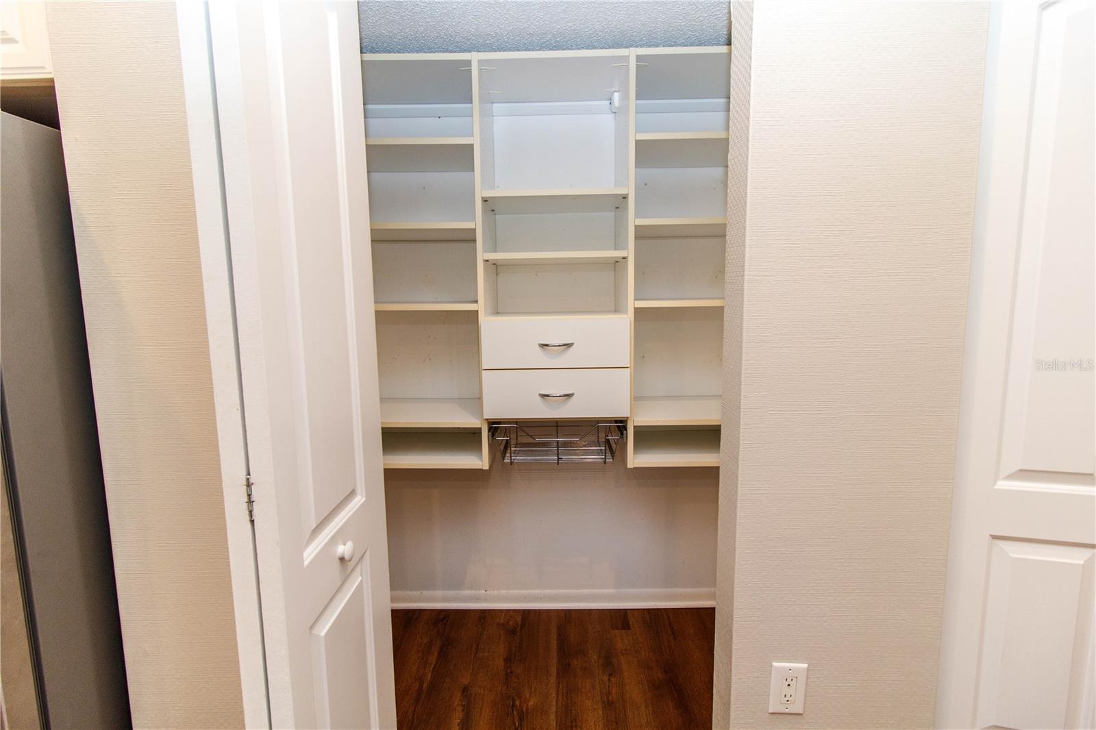 Image 10 of 49 For 2011 Arbor Drive