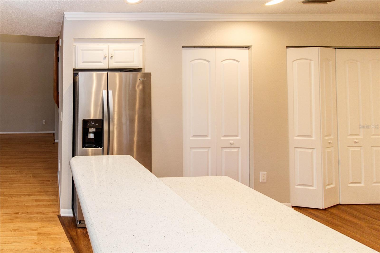 Image 12 of 49 For 2011 Arbor Drive