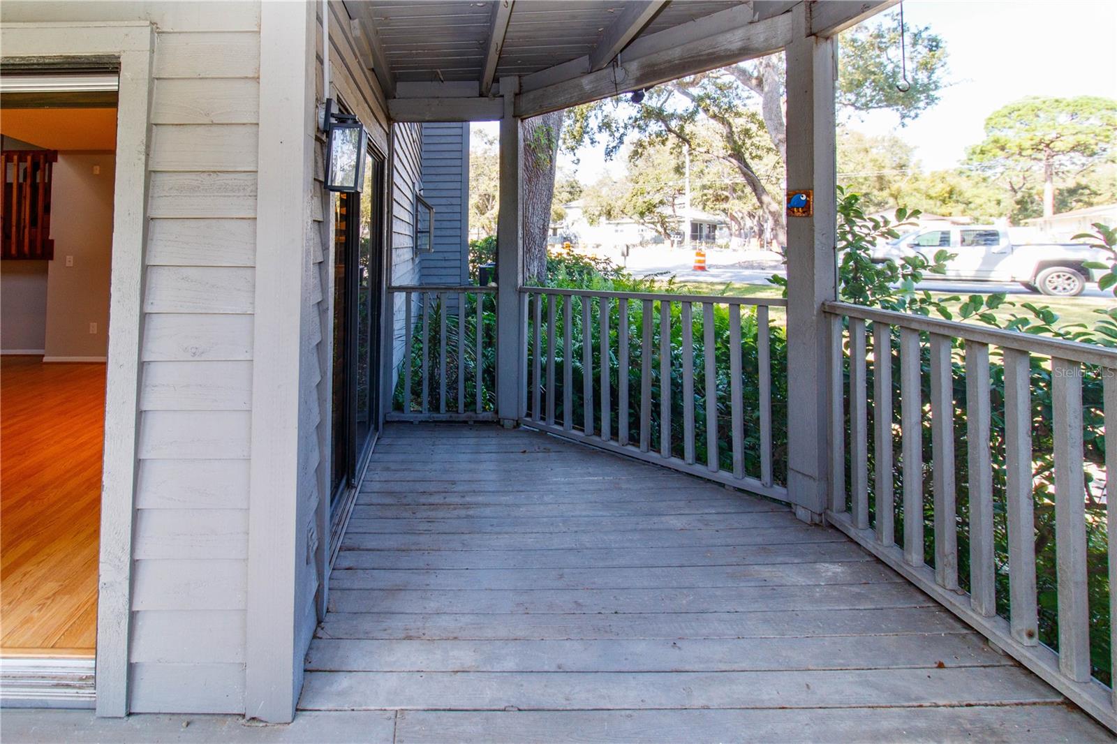 Image 15 of 49 For 2011 Arbor Drive