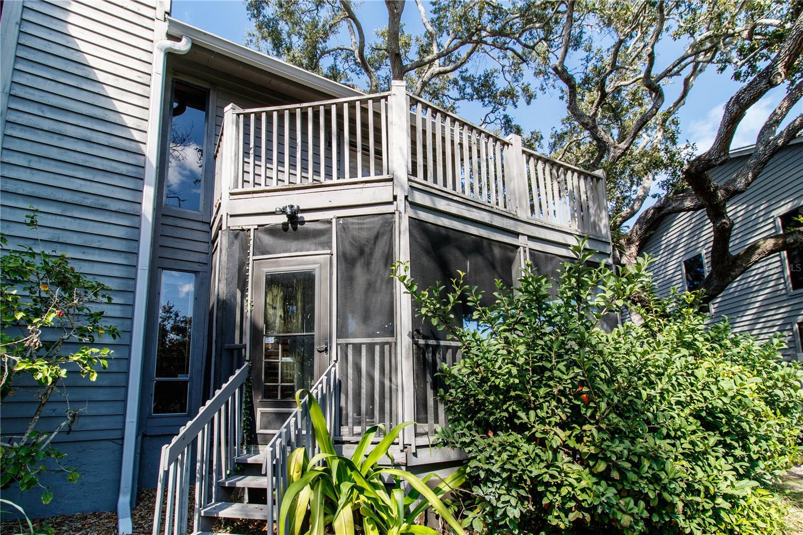 Image 20 of 49 For 2011 Arbor Drive