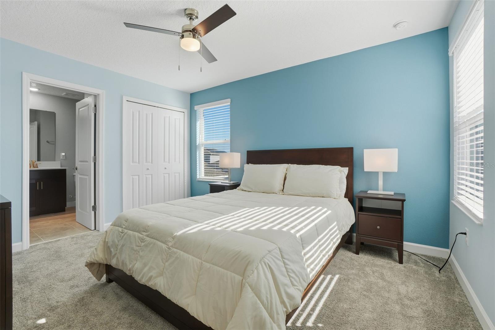 Image 16 of 25 For 11723 Apostrophe Alley