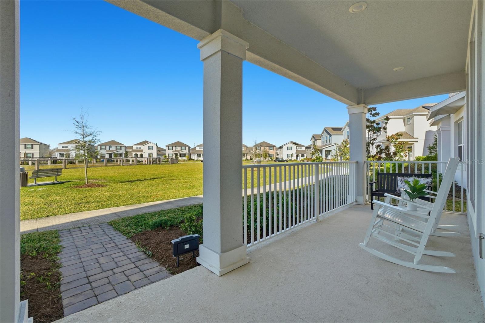 Image 2 of 25 For 11723 Apostrophe Alley