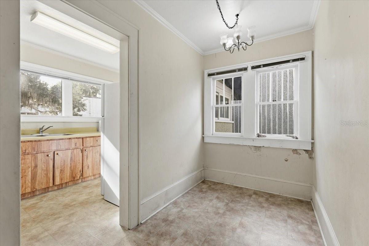 Image 34 of 48 For 1022 Wilfred Drive