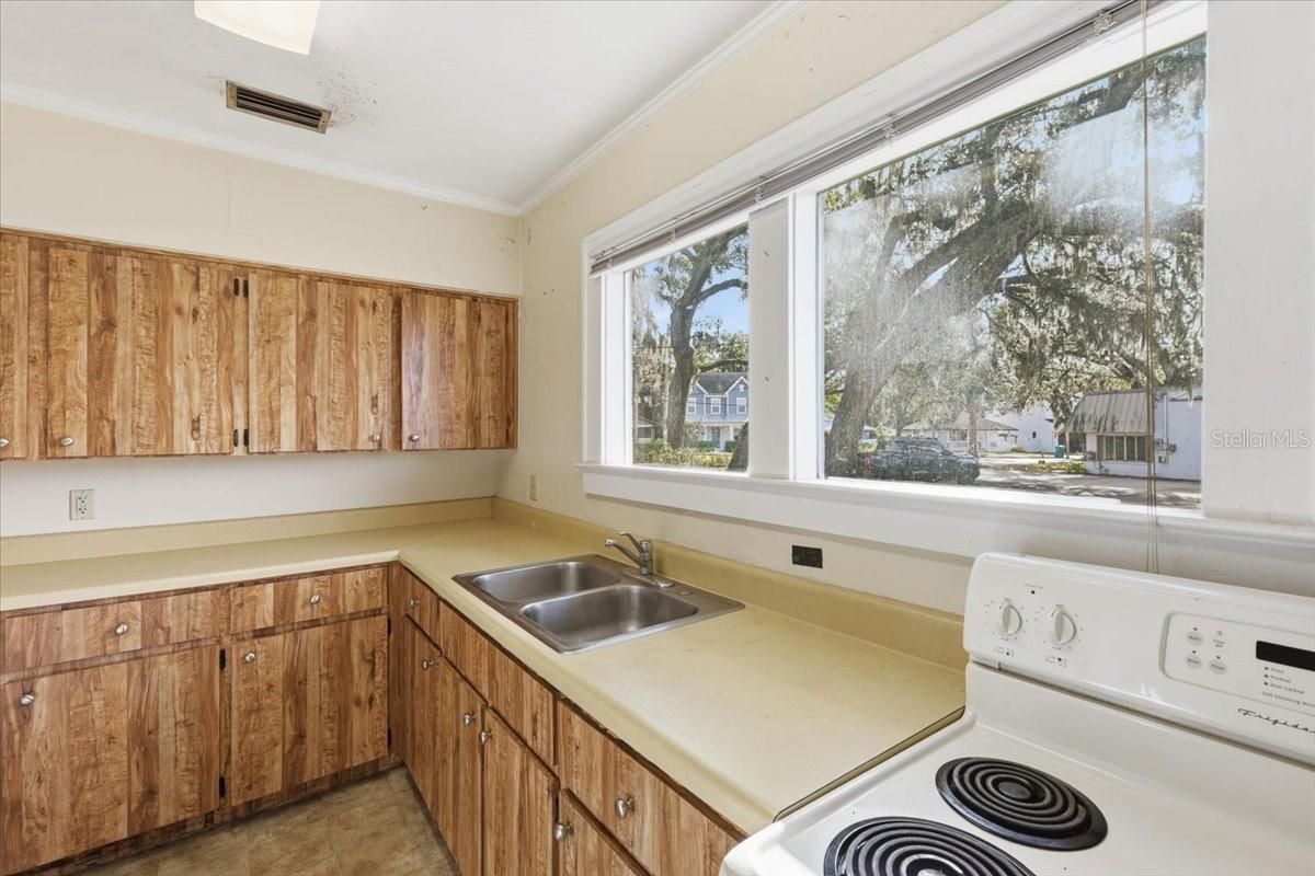 Image 35 of 48 For 1022 Wilfred Drive