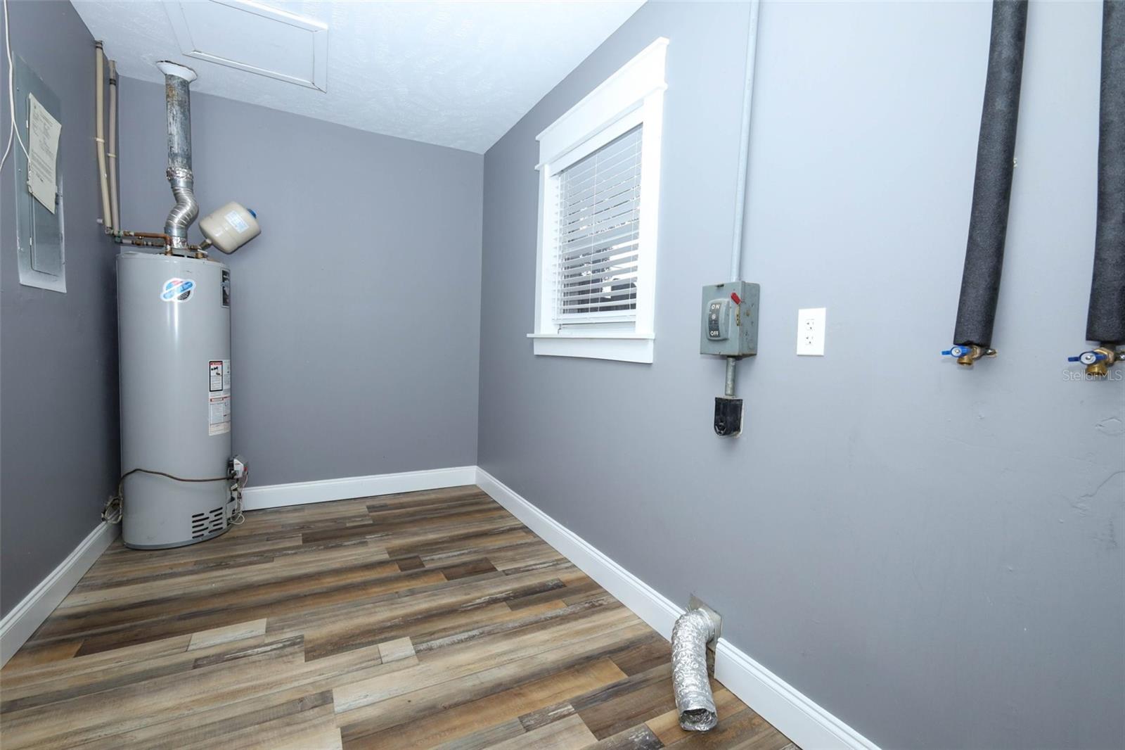 Image 13 of 40 For 4715 Key Largo Drive W