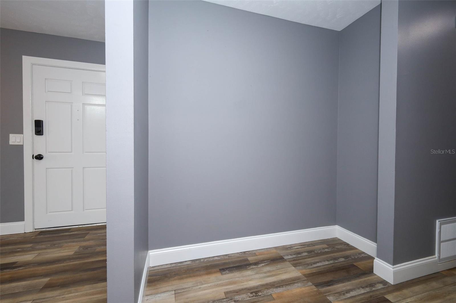 Image 15 of 40 For 4715 Key Largo Drive W