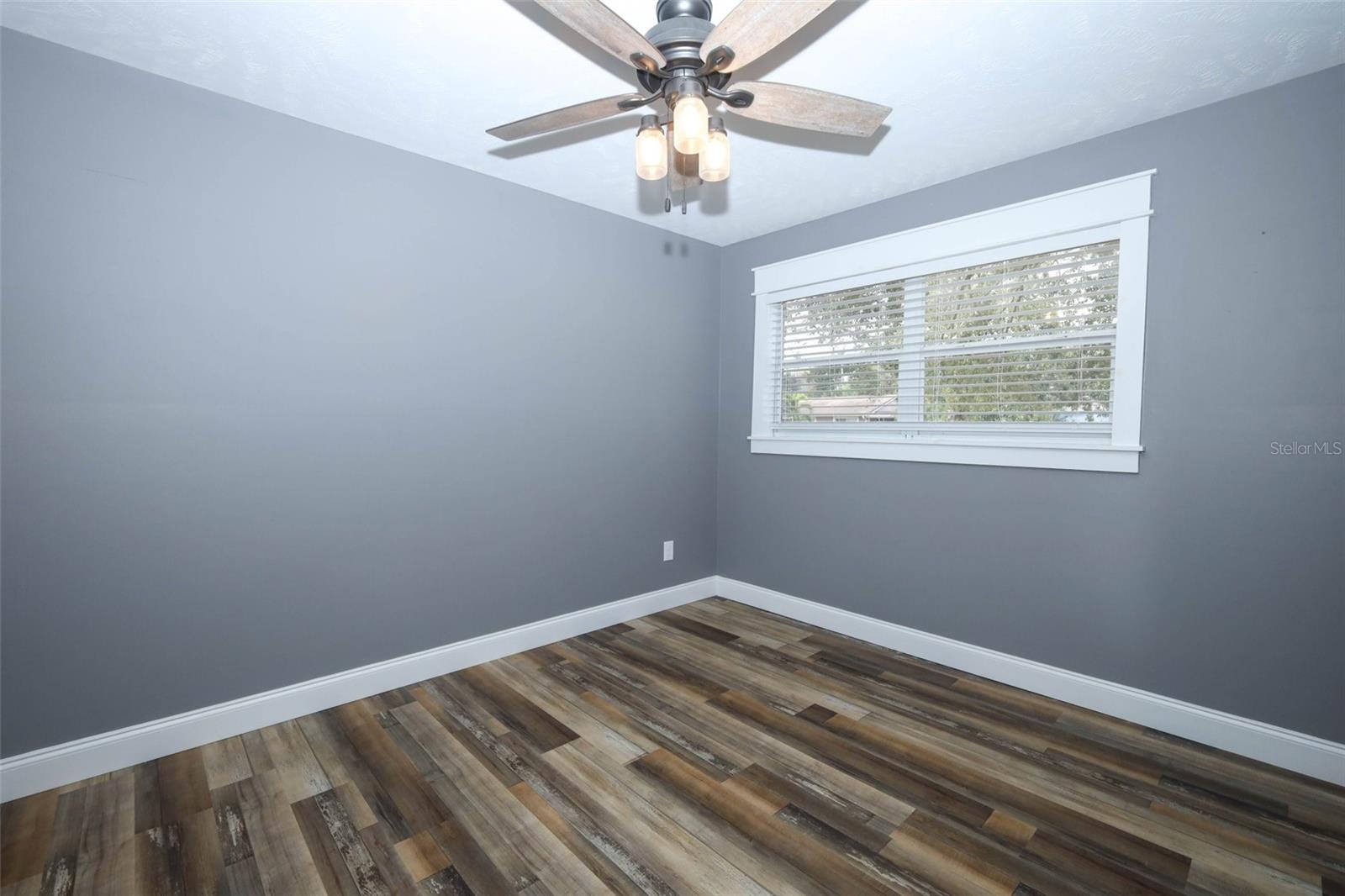 Image 26 of 40 For 4715 Key Largo Drive W