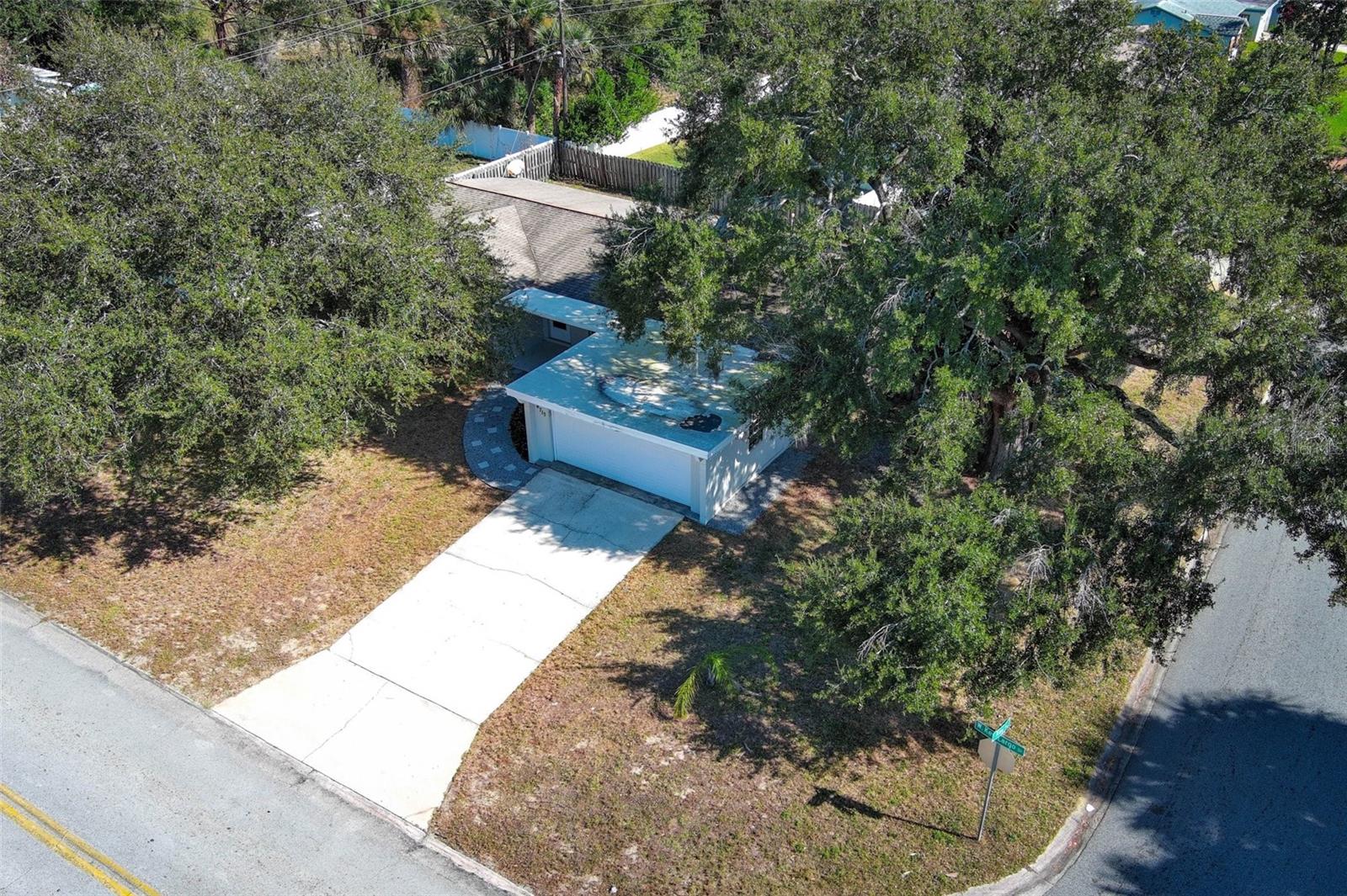 Image 37 of 40 For 4715 Key Largo Drive W