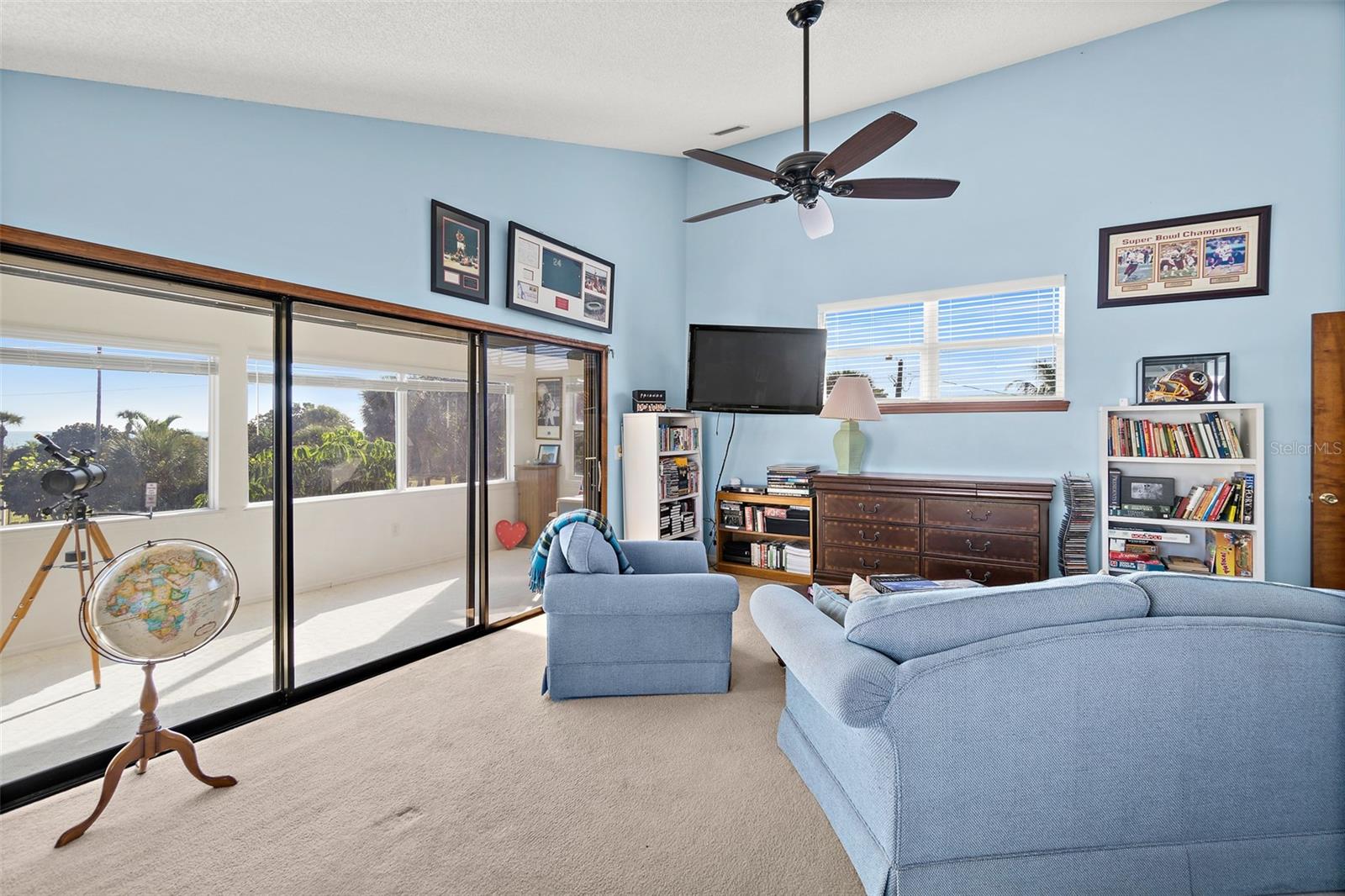 Image 19 of 35 For 397 Harbor Drive