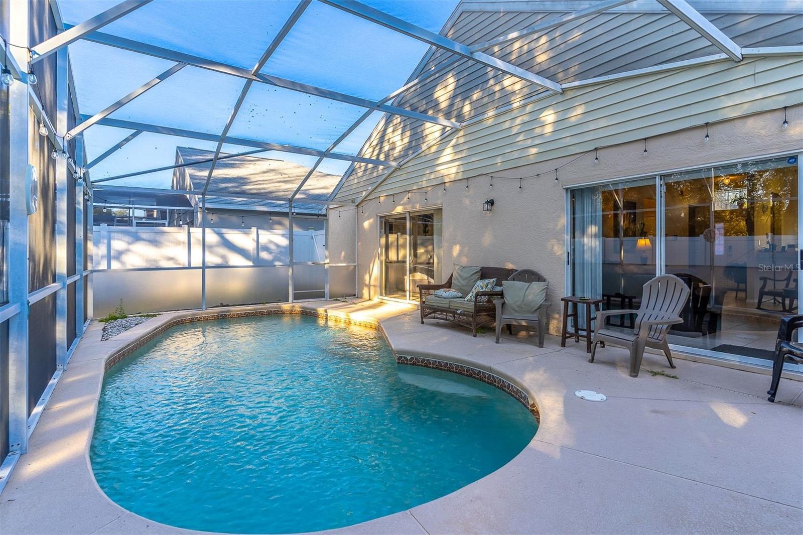 Image 17 of 35 For 2657 Chatham Circle