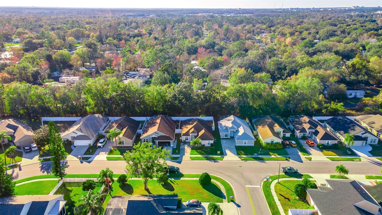 Image 31 of 35 For 2657 Chatham Circle