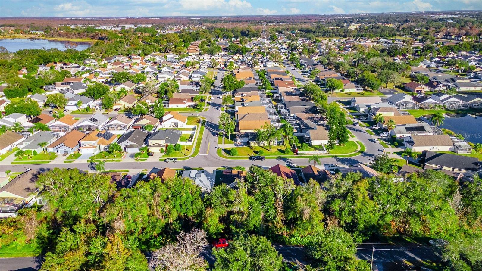 Image 32 of 35 For 2657 Chatham Circle