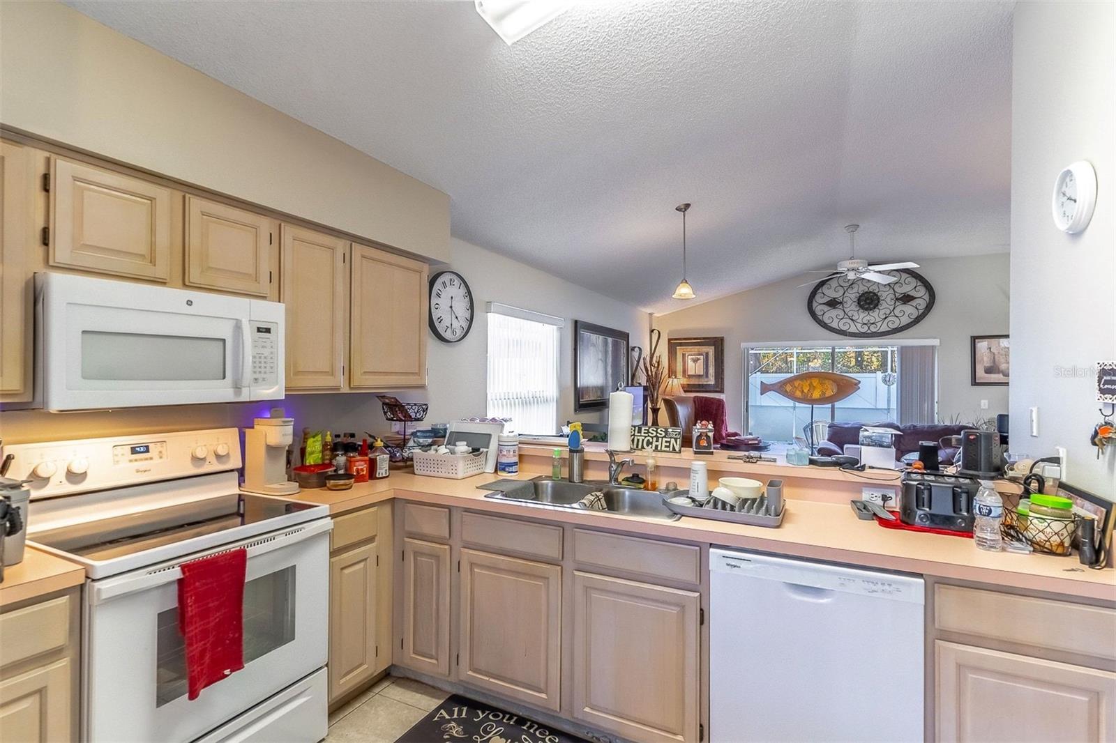 Image 6 of 35 For 2657 Chatham Circle