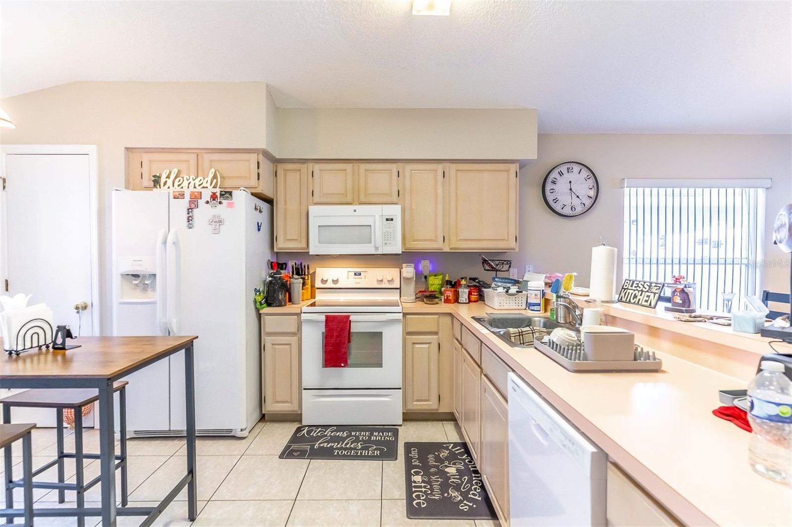 Image 7 of 35 For 2657 Chatham Circle