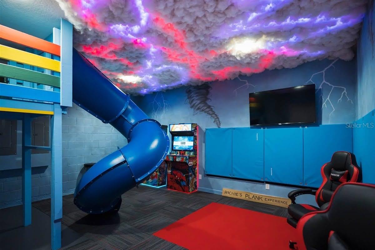 Image 14 of 50 For 2180 Lelani Circle