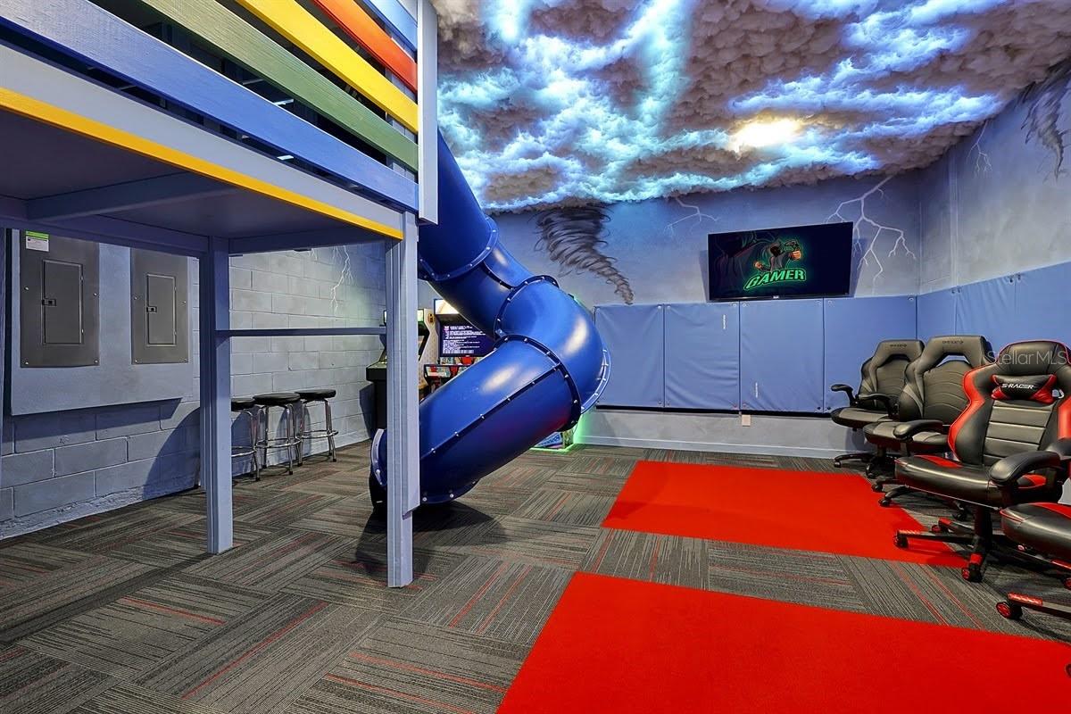 Image 15 of 50 For 2180 Lelani Circle