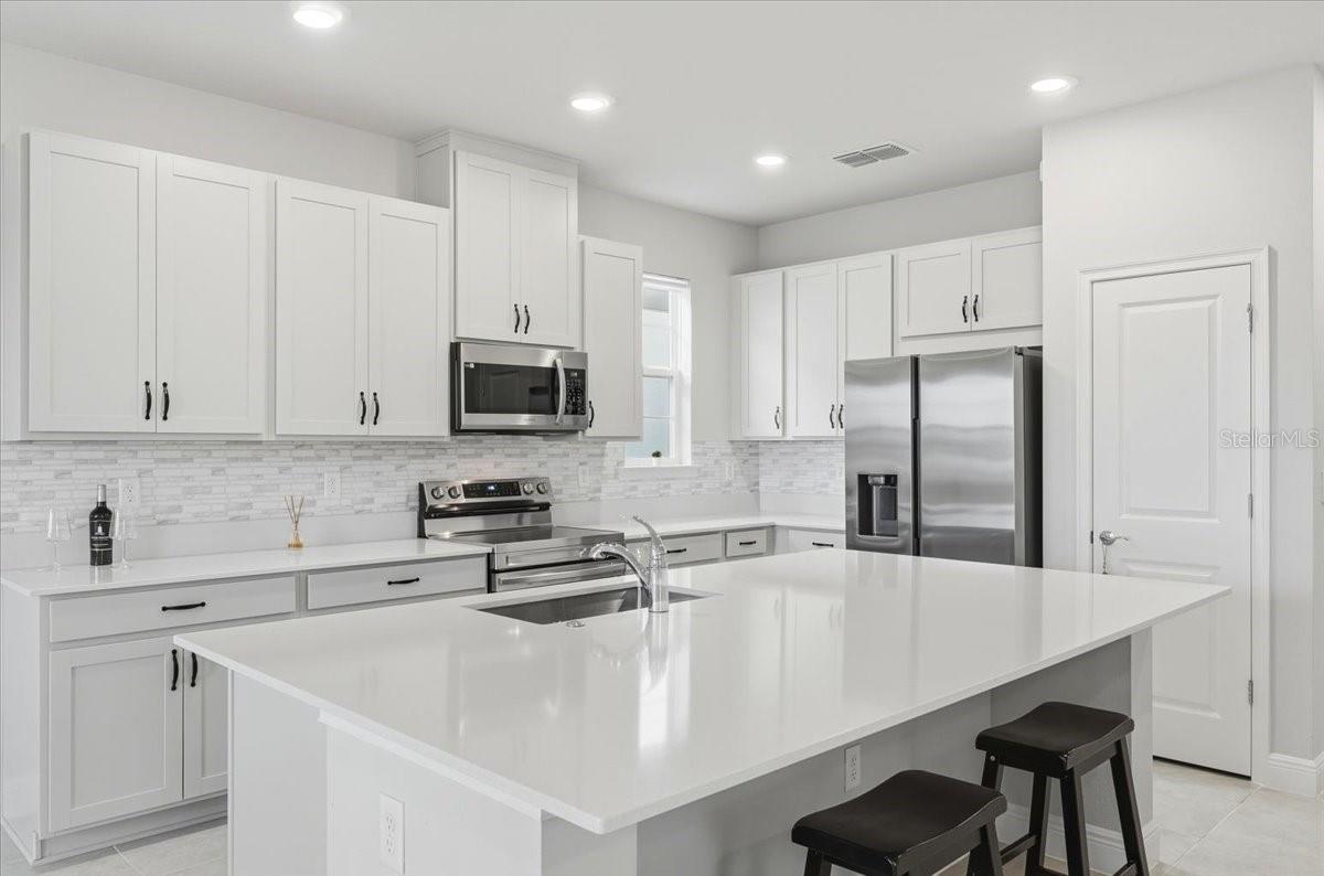 Image 2 of 16 For 4929 Cross Prairie Pkwy