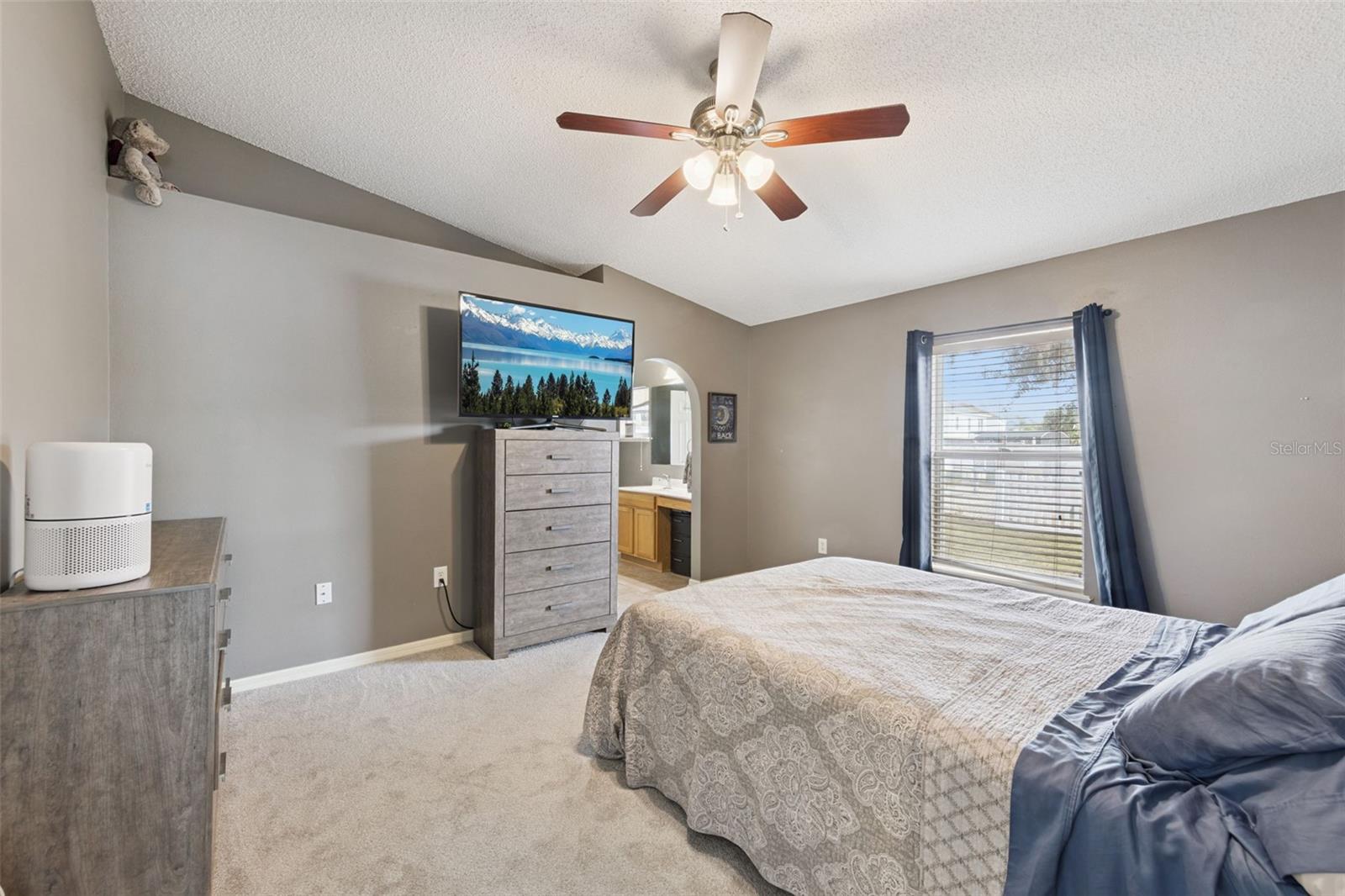 Image 12 of 25 For 2015 Corner Meadow Circle