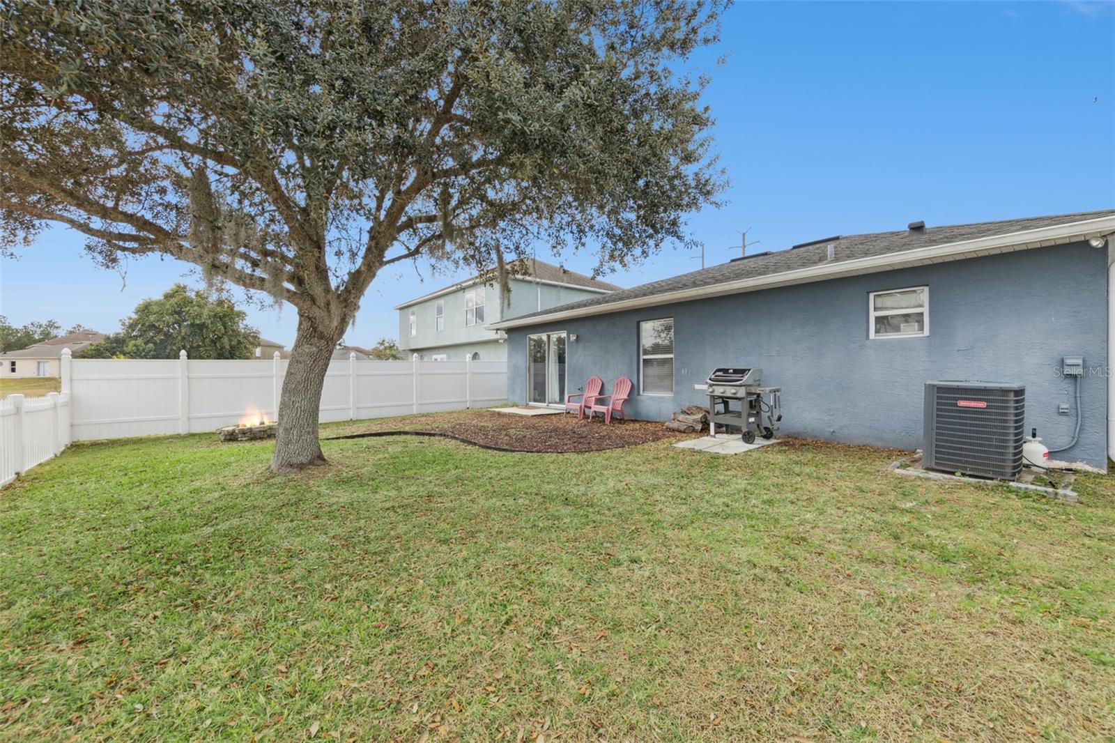 Image 22 of 25 For 2015 Corner Meadow Circle