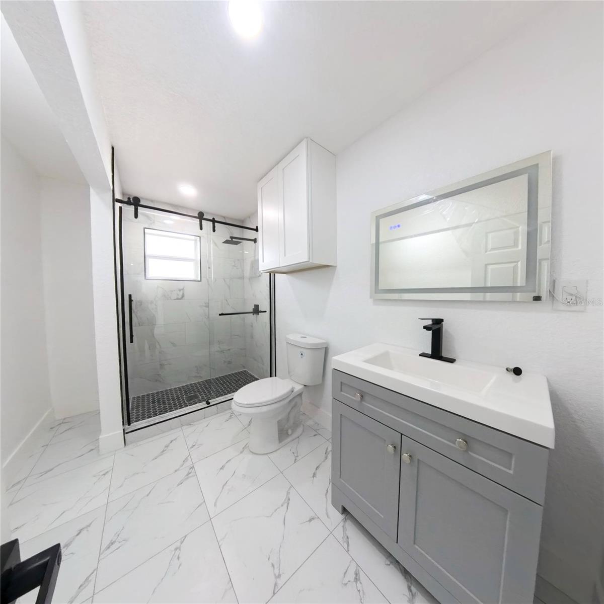 Image 41 of 44 For 38 Alder Drive