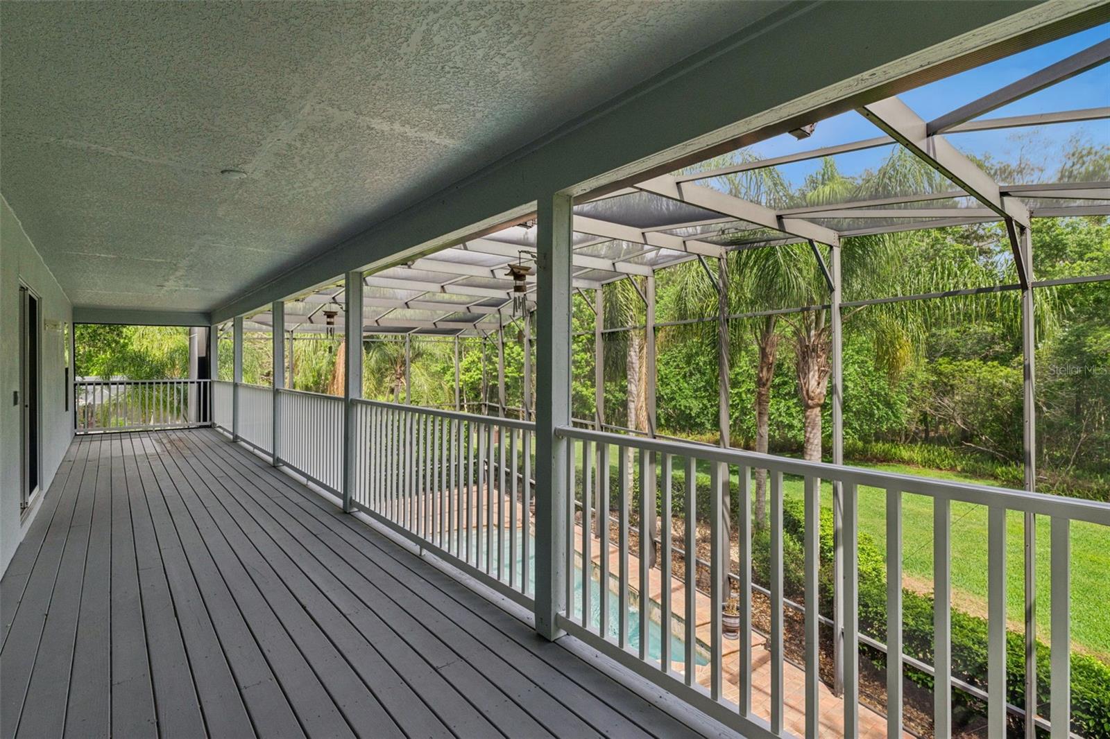 Image 19 of 47 For 9633 Old Marsh Court