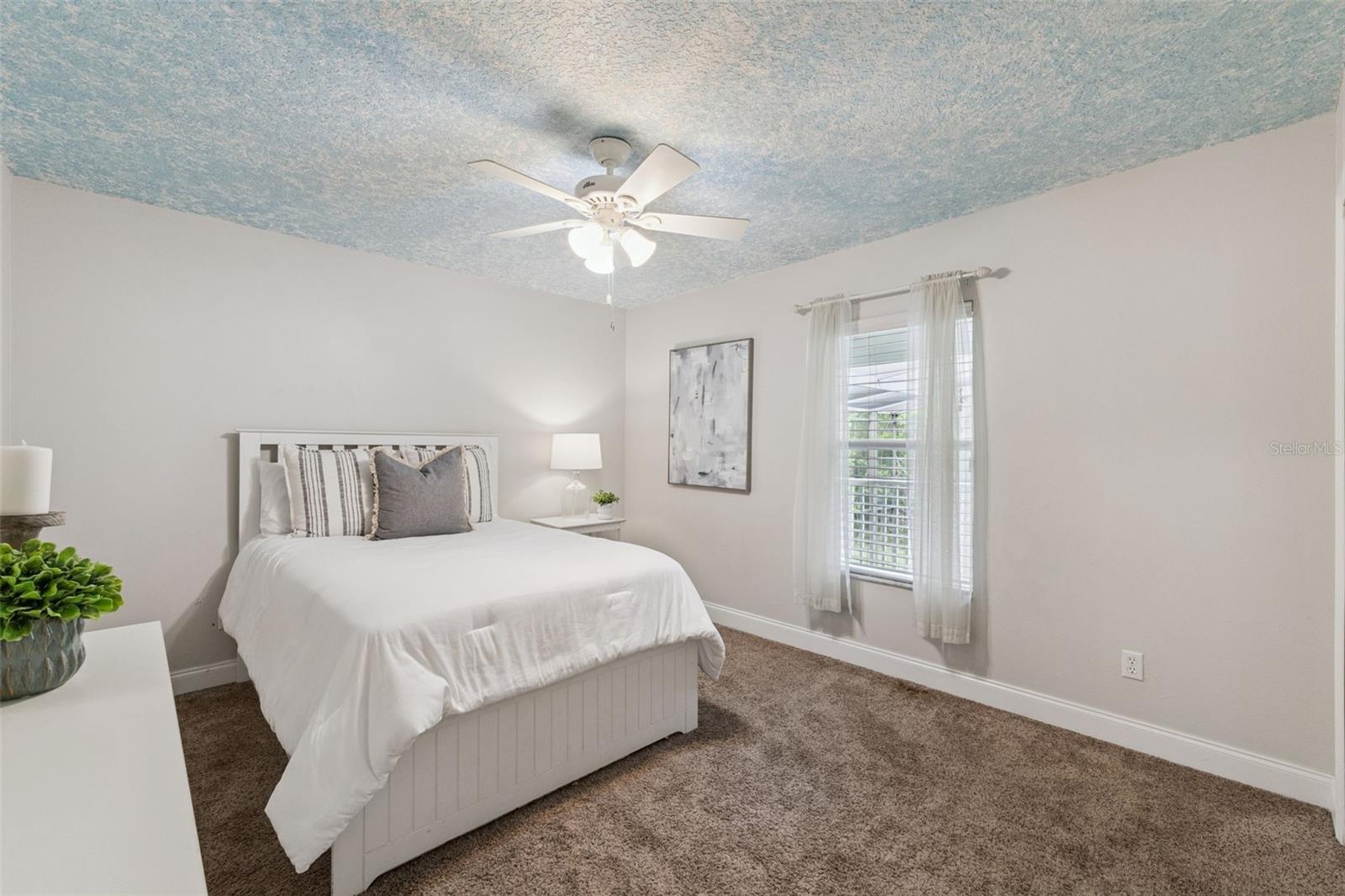 Image 26 of 47 For 9633 Old Marsh Court