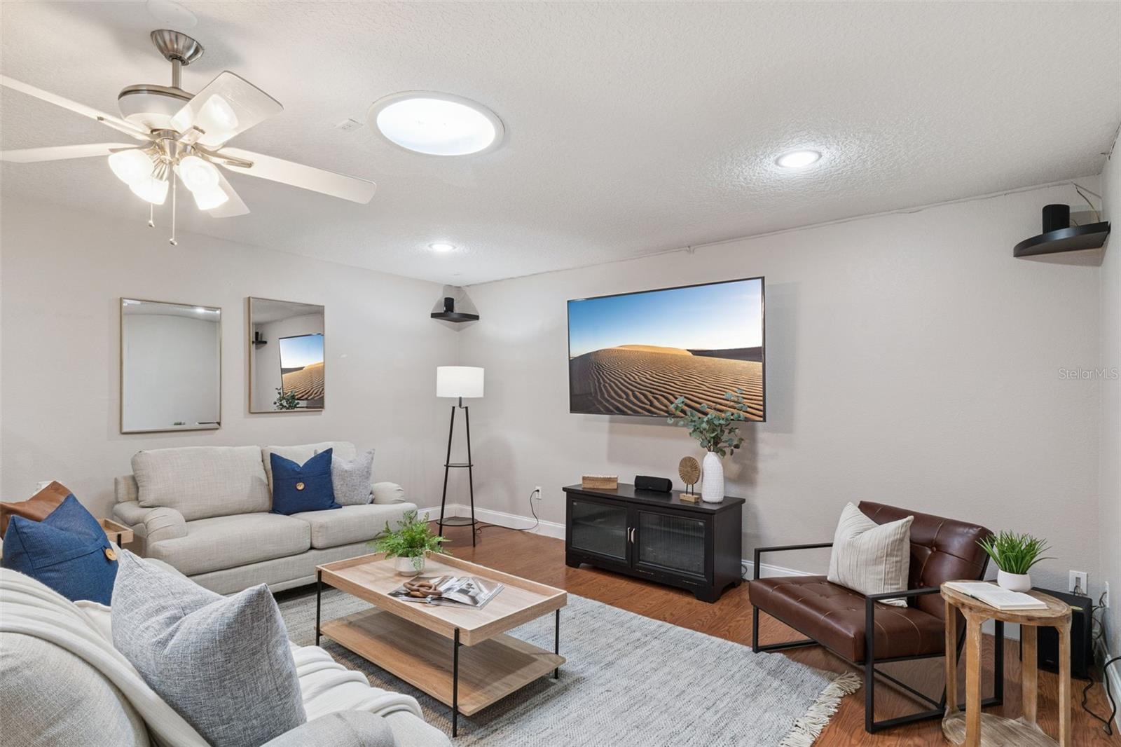 Image 28 of 47 For 9633 Old Marsh Court