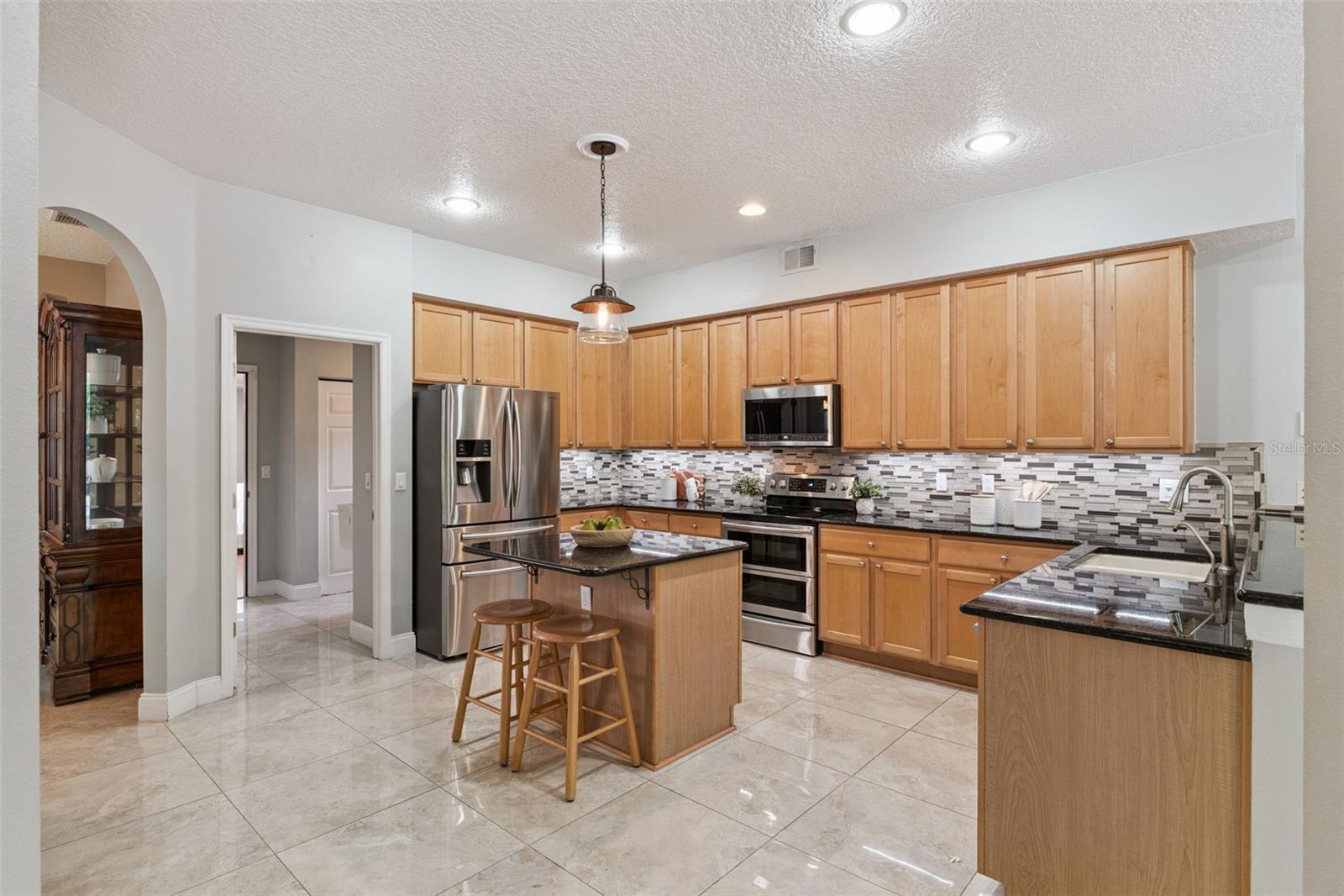 Image 7 of 47 For 9633 Old Marsh Court