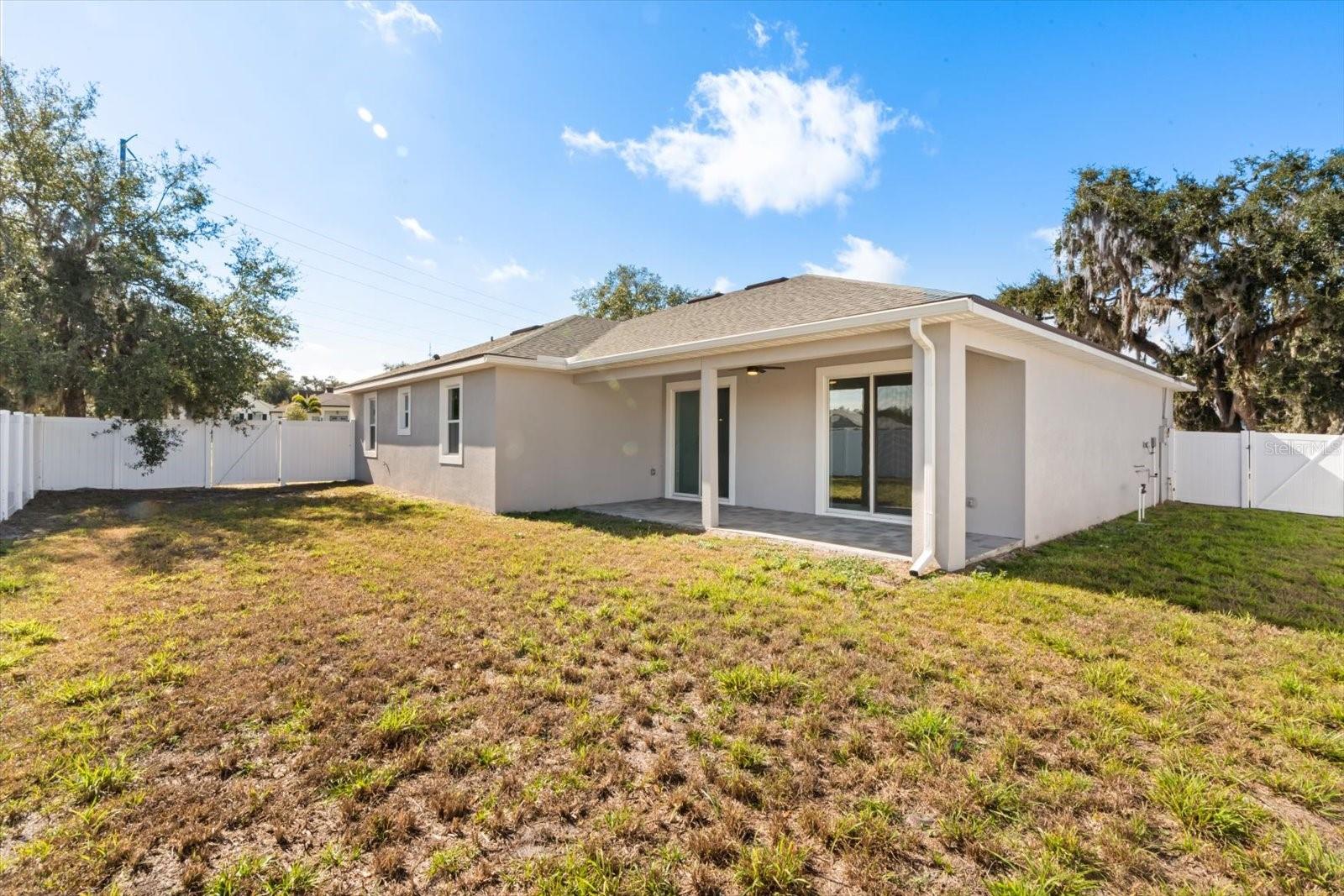 Image 21 of 25 For 840 Oaks Shores Road