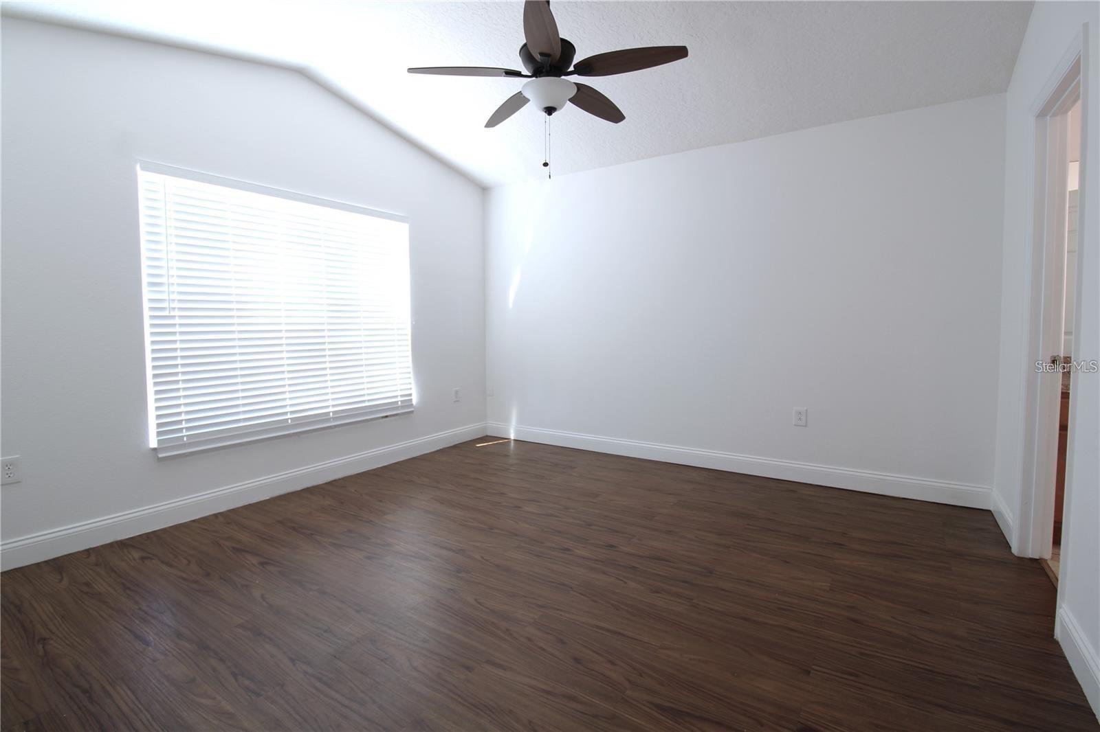 Image 14 of 30 For 11414 Pinewood Cove Lane