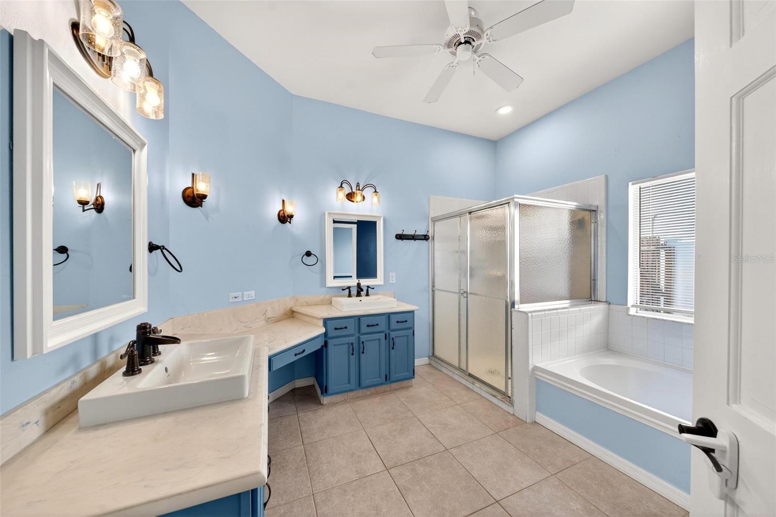 Image 44 of 80 For 2132 Tiptree Circle