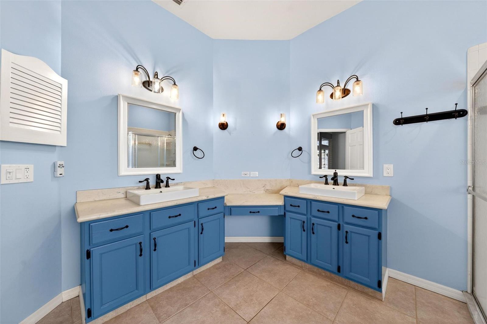 Image 48 of 80 For 2132 Tiptree Circle