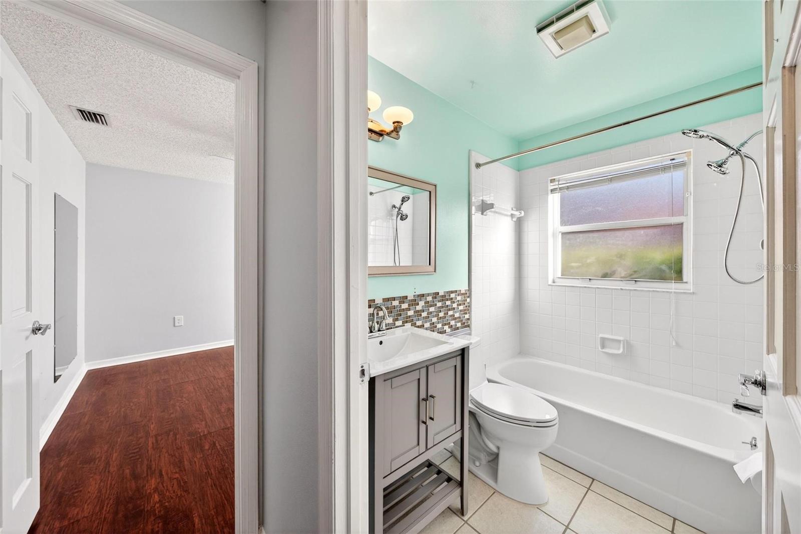 Image 54 of 80 For 2132 Tiptree Circle