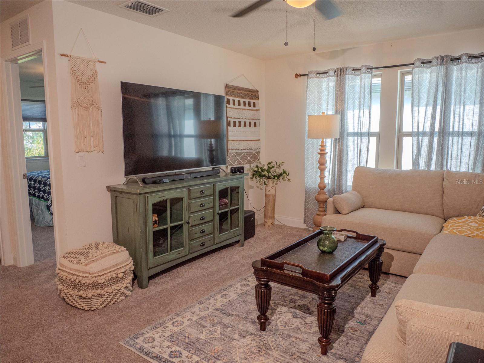 Image 21 of 46 For 9214 Juniper Moss Circle