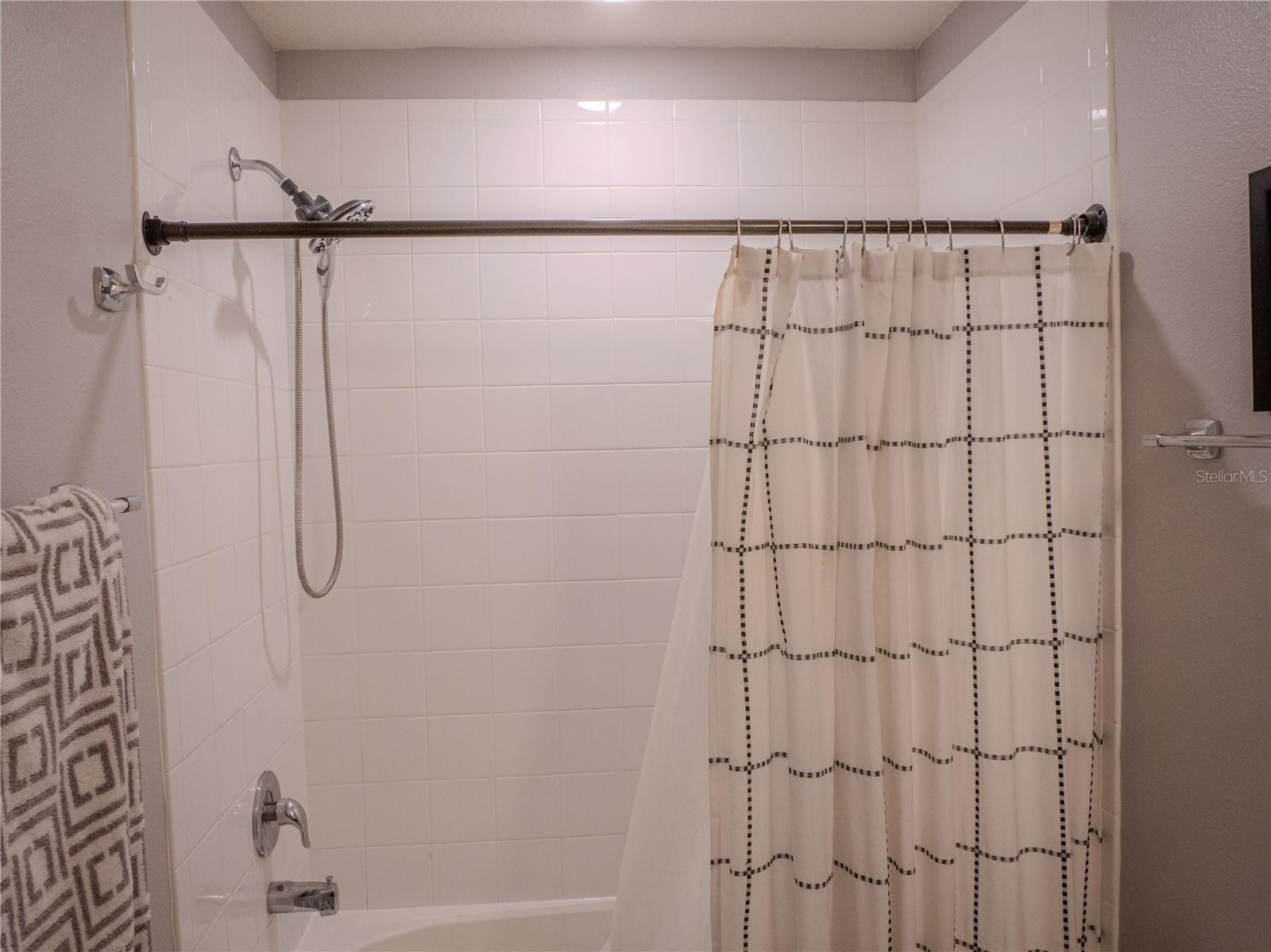 Image 29 of 46 For 9214 Juniper Moss Circle