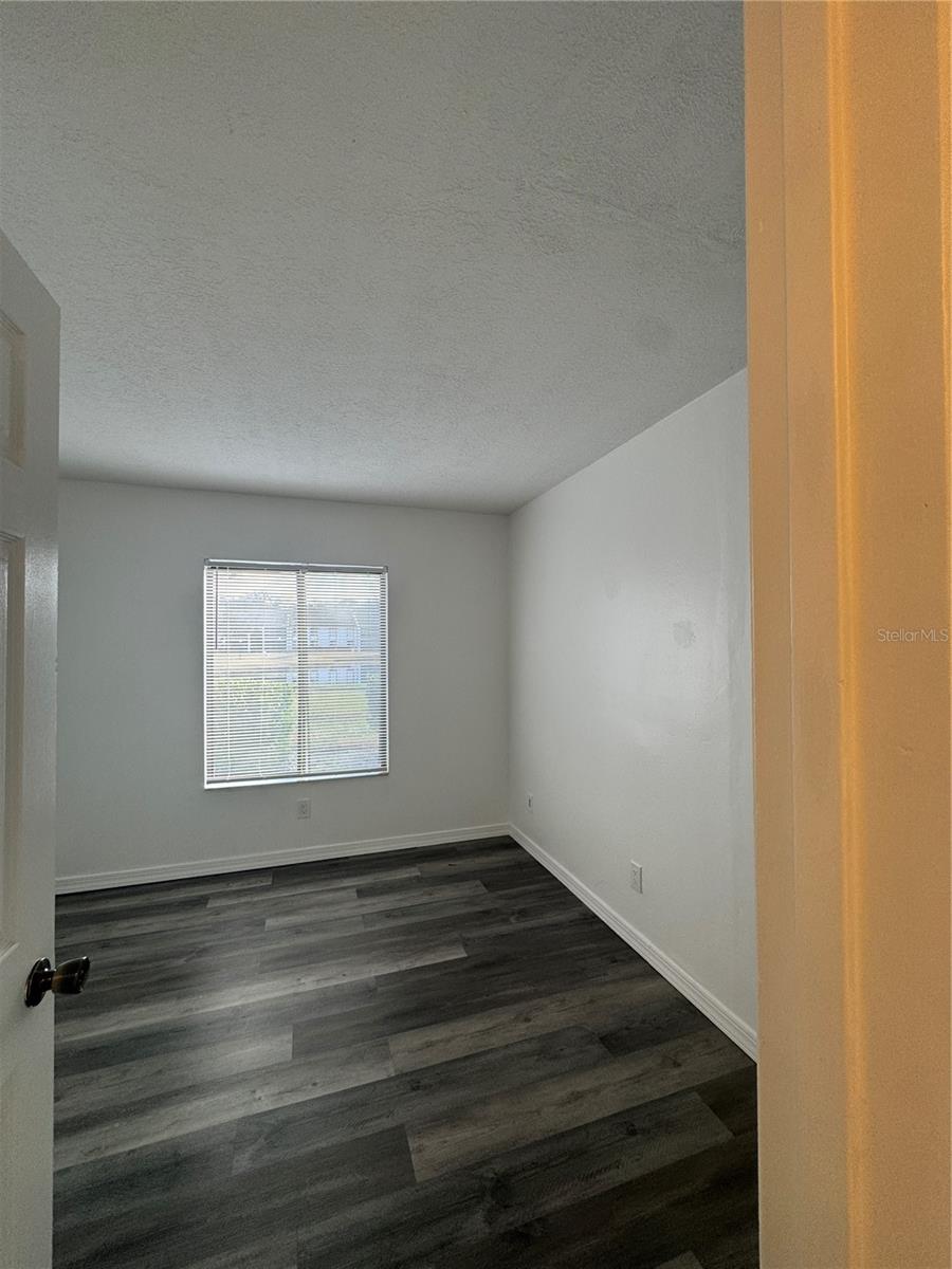 Image 18 of 46 For 8213 Sun Spring Circle 61