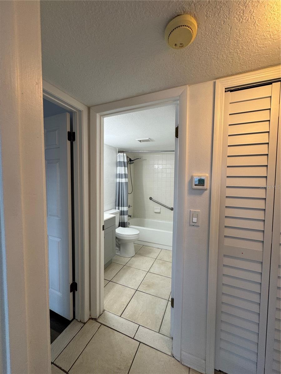 Image 20 of 46 For 8213 Sun Spring Circle 61