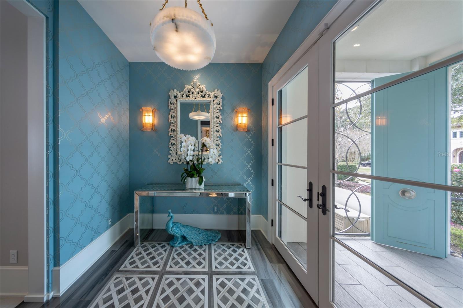 Image 20 of 55 For 851 Park Lake Court