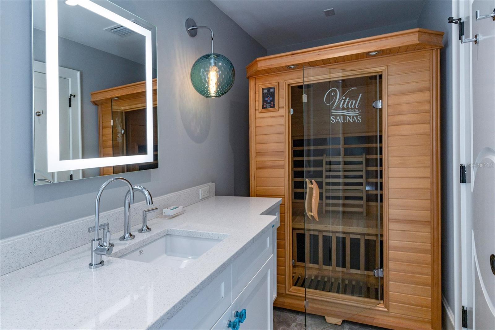 Image 47 of 55 For 851 Park Lake Court