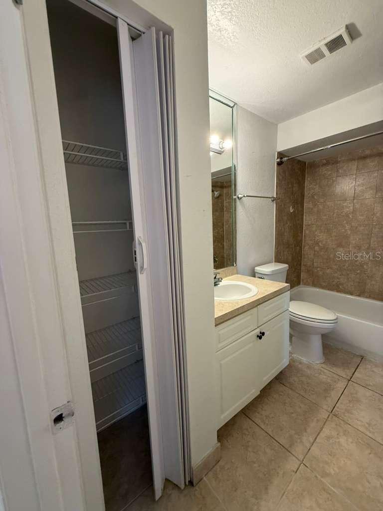 Image 30 of 31 For 5773 Gatlin Avenue 628