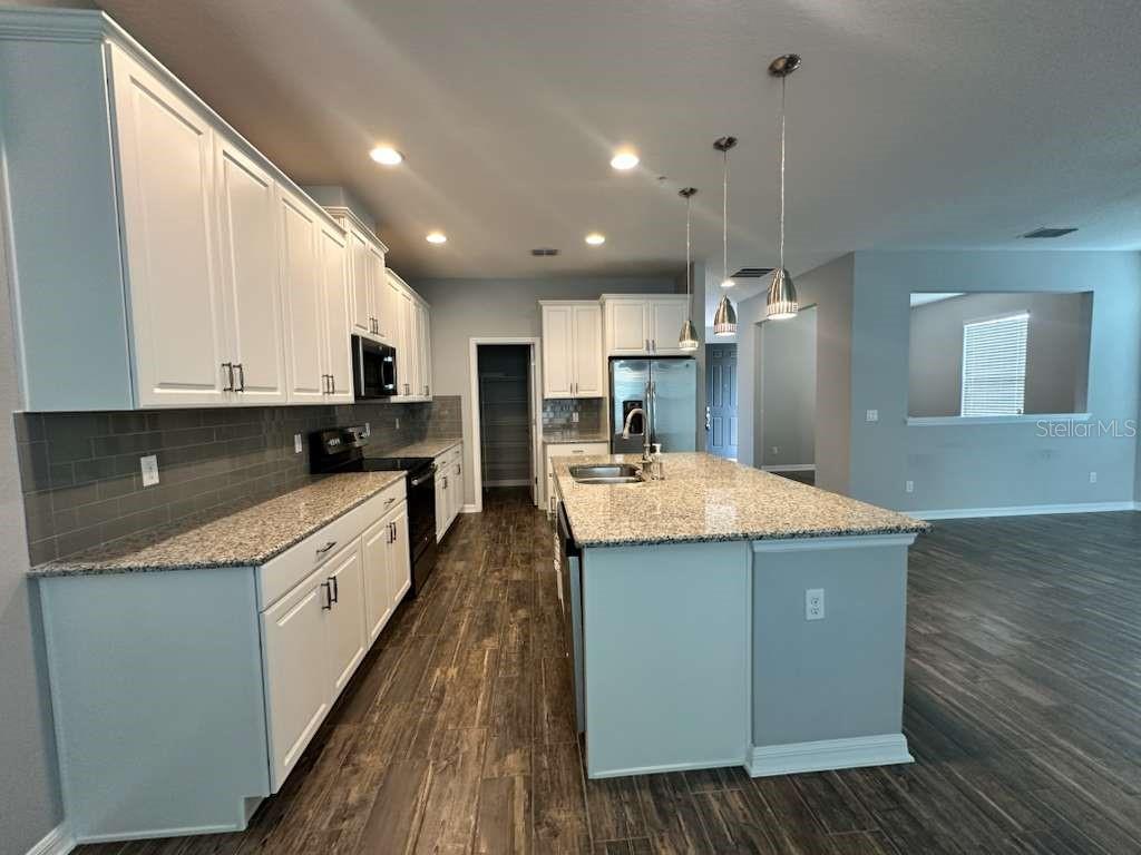 Image 10 of 22 For 1182 Orange Season Lane