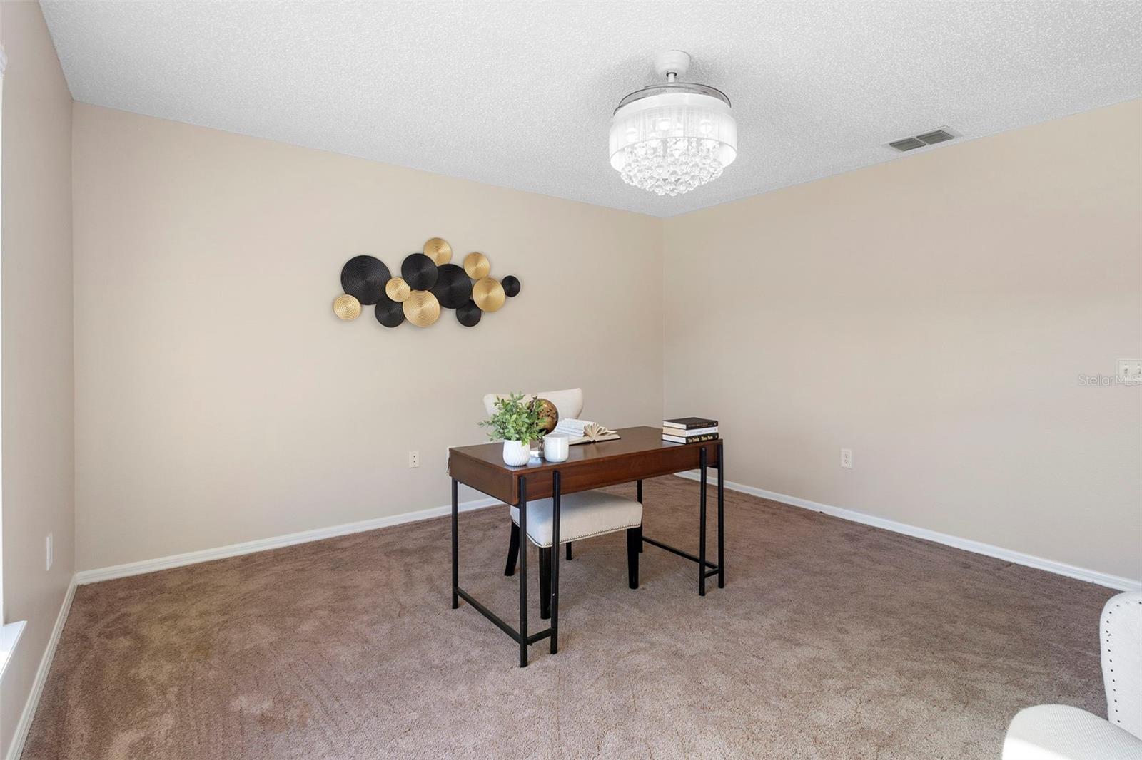 Image 20 of 31 For 734 Fruitland Drive