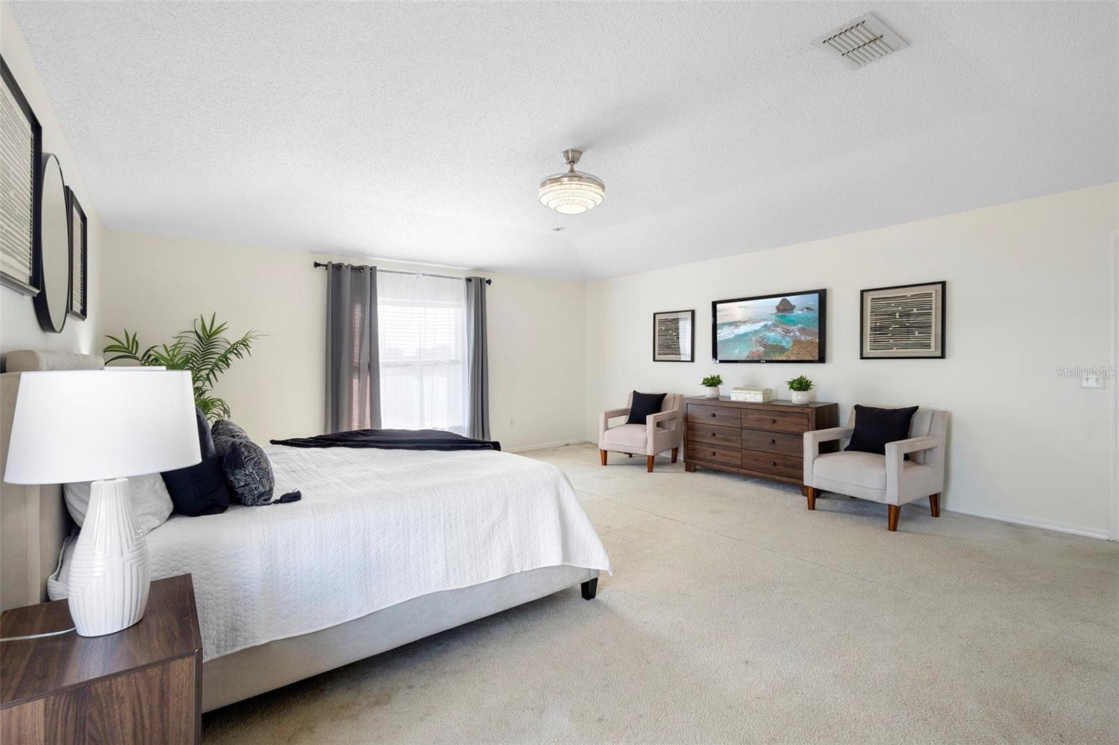 Image 22 of 31 For 734 Fruitland Drive