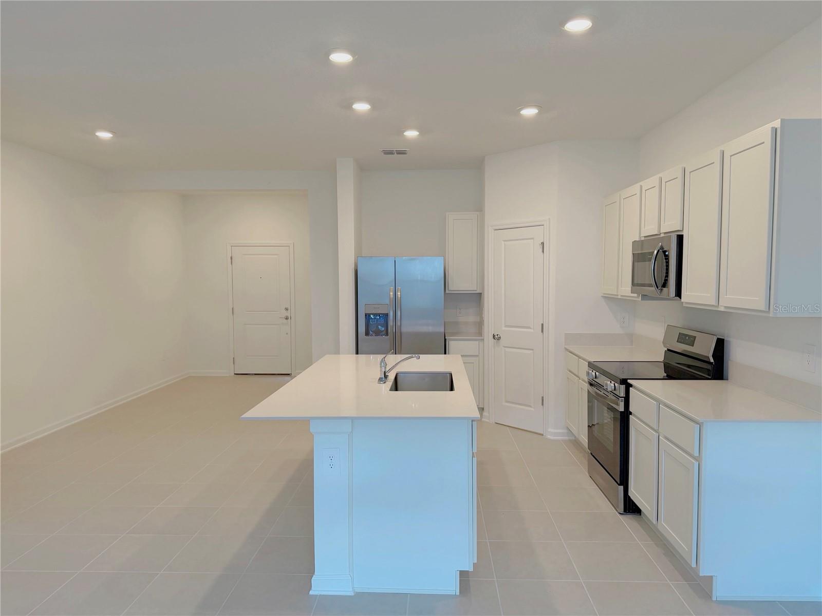 Image 8 of 22 For 618 Poppy Lane