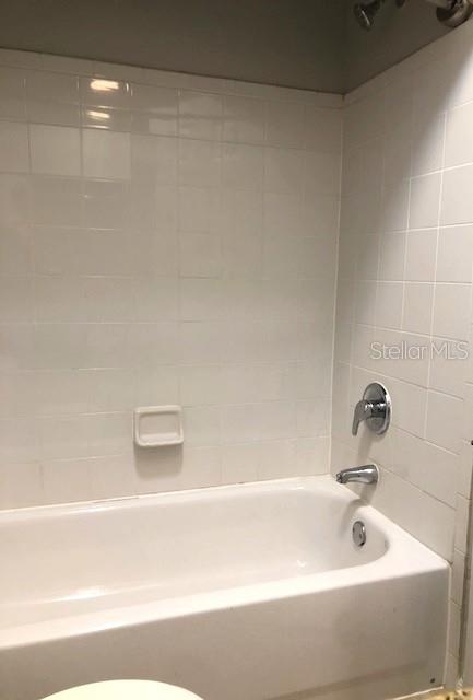 Image 20 of 25 For 220 Villa Di Este Terrace 204