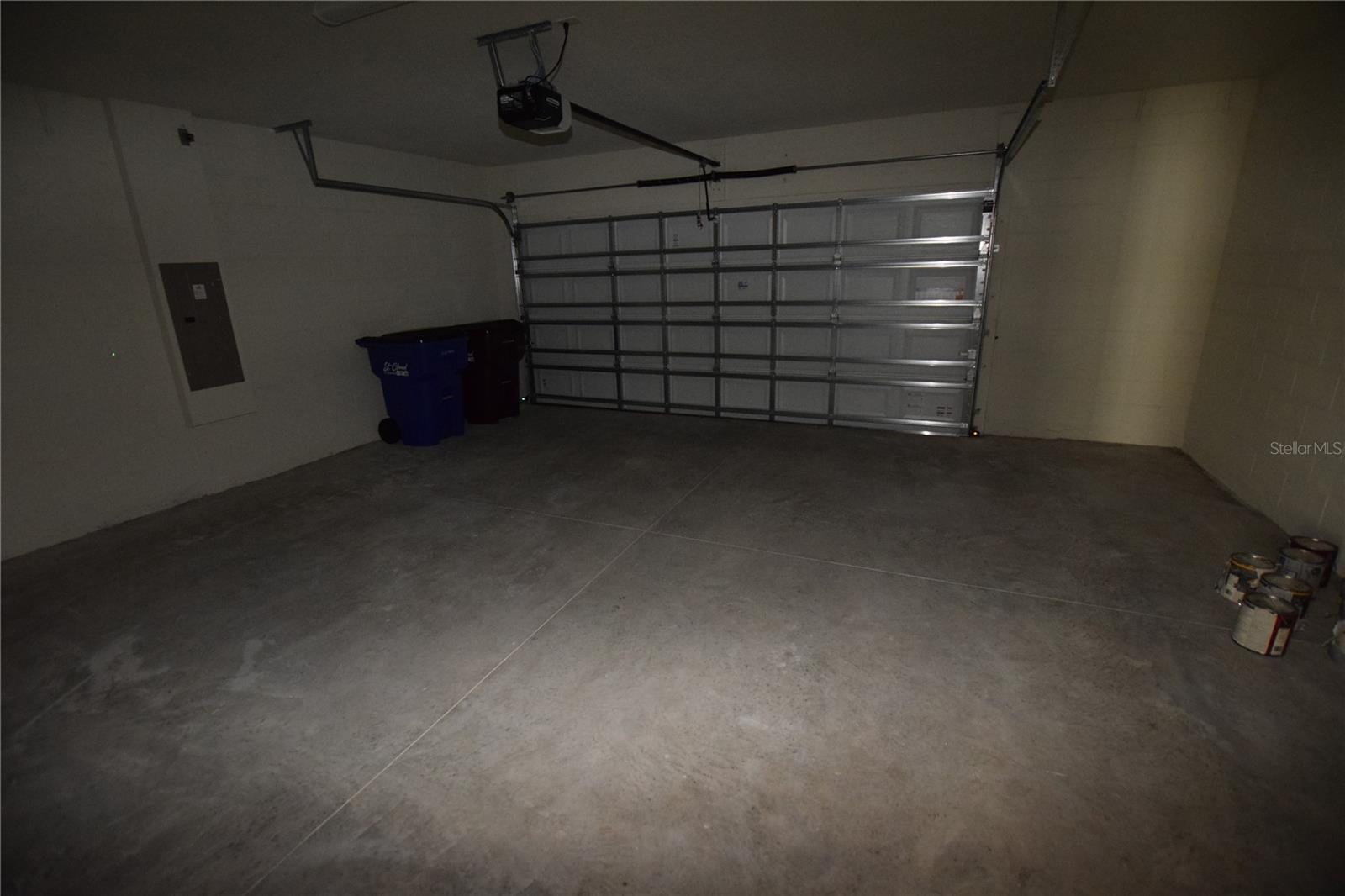 Image 10 of 34 For 5048 Holm Oak Drive