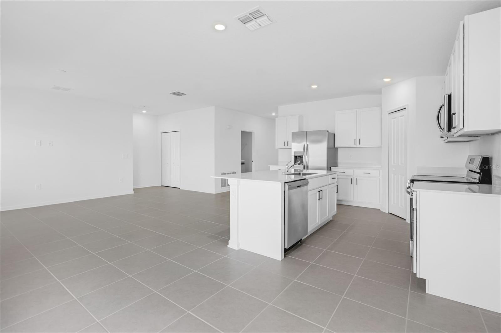 Image 5 of 33 For 2110 Lasso Loop