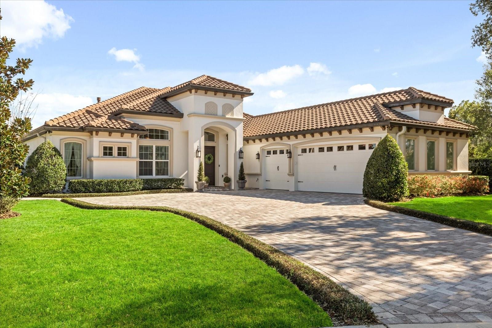 Image 3 of 51 For 25920 Roundabout Point