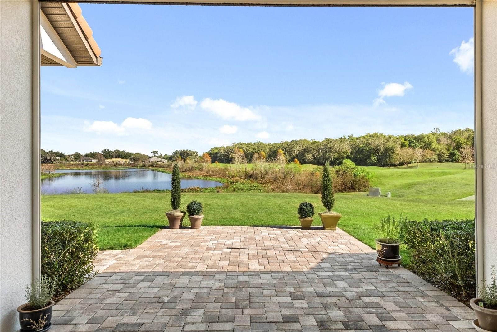 Image 32 of 51 For 25920 Roundabout Point