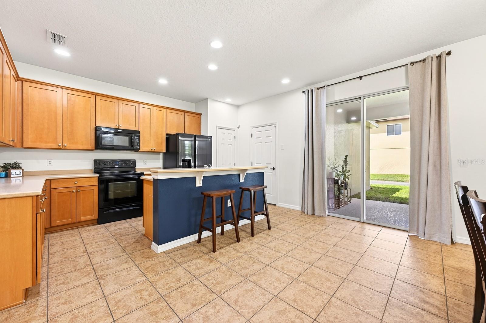 Image 11 of 34 For 13805 Tea Rose Drive